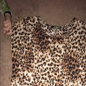 2x Leopard Boutique Top